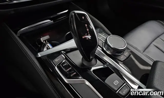 BMW 5 серия 2018 2.0 автомат (гидро), миниатюра 12