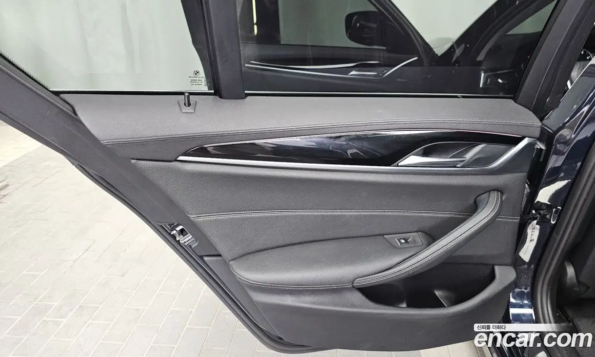 BMW 5 серия 2018 2.0 автомат (гидро), фото 15