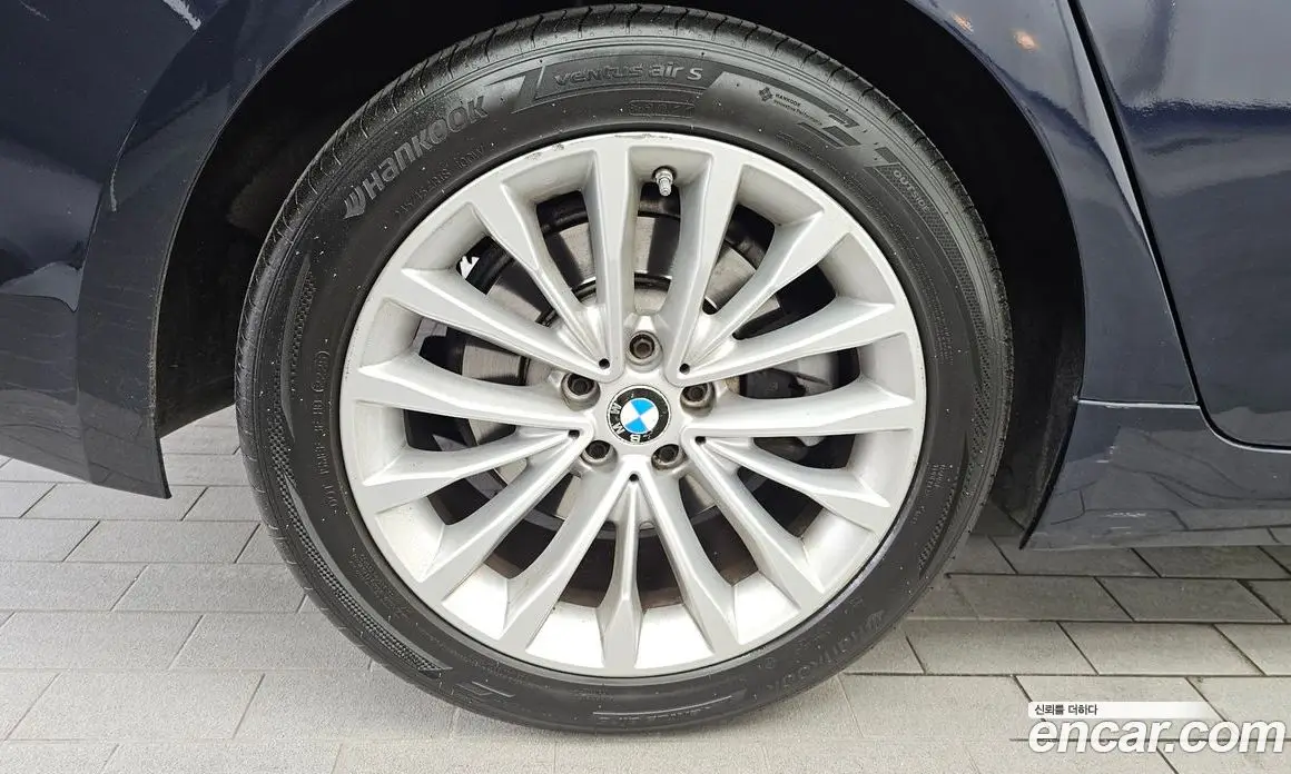 BMW 5 серия 2018 2.0 автомат (гидро), фото 5