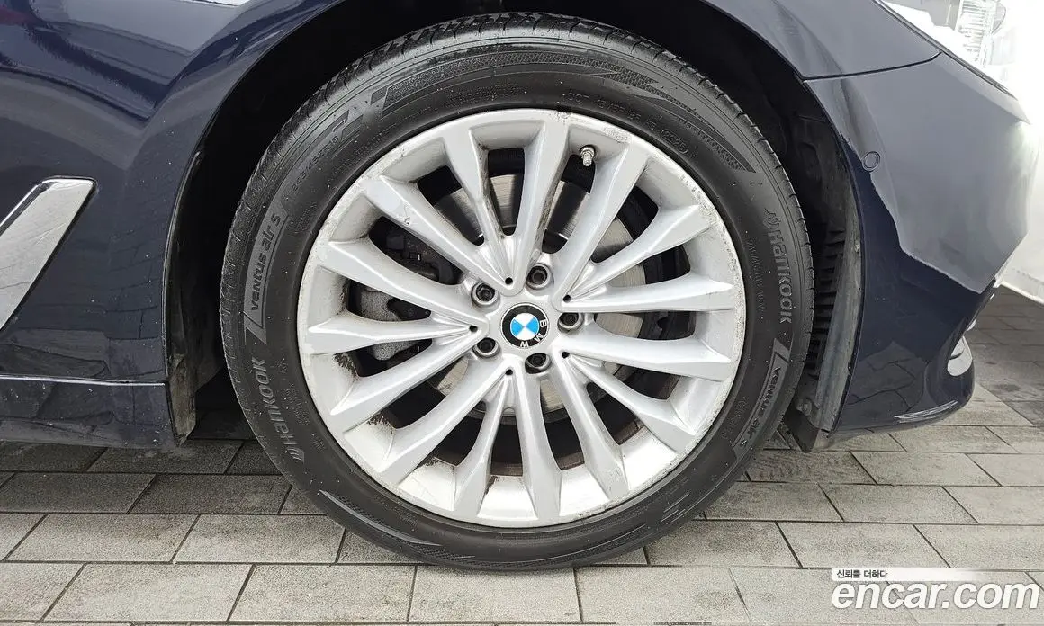 BMW 5 серия 2018 2.0 автомат (гидро), фото 7