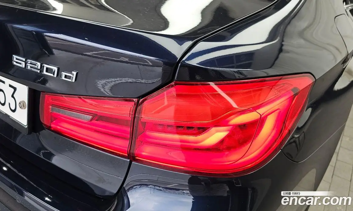 BMW 5 серия 2018 2.0 автомат (гидро), фото 9