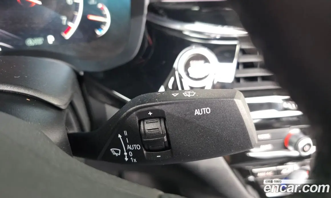BMW 5 серия 2019 2.0 автомат (гидро), фото 28 BMW 5 серия 2019 2.0 автомат (гидро), фото 28