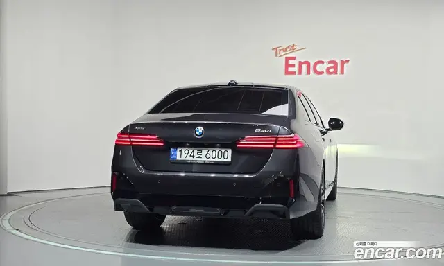 BMW 5 серия 2024 2.0 автомат (гидро), миниатюра 4