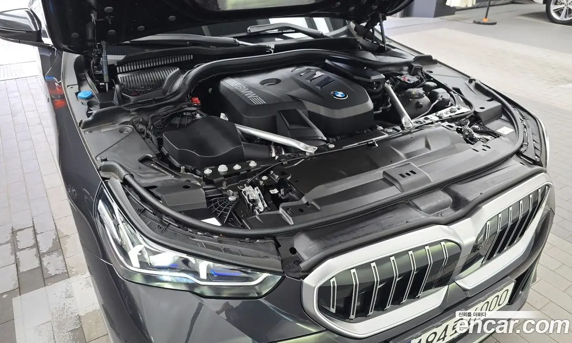 BMW 5 серия 2024 2.0 автомат (гидро), фото 6