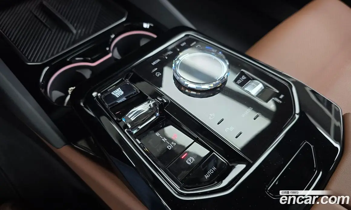 BMW 5 серия 2024 2.0 автомат (гидро), фото 9