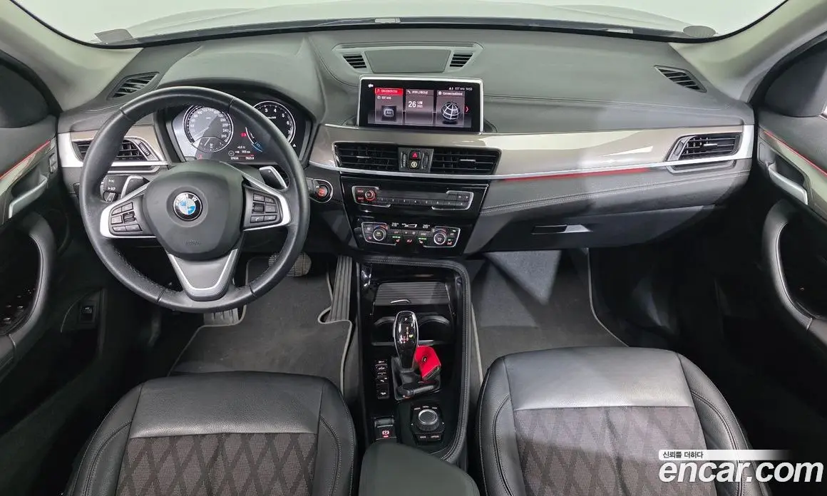 BMW X1 2021 2.0 автомат (гидро), фото 7