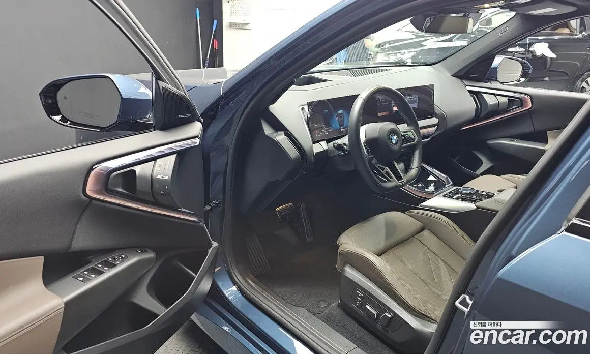 BMW X3 2025 2.0 автомат (гидро), фото 10 BMW X3 2025 2.0 автомат (гидро), фото 10