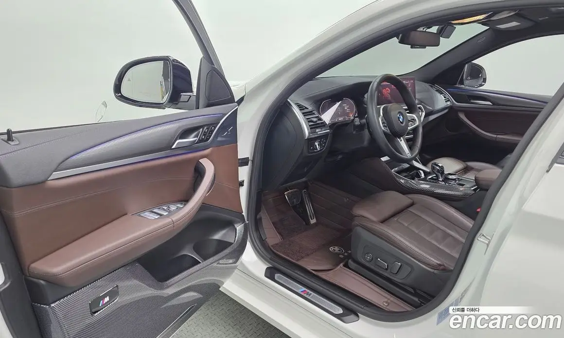 BMW X4 2024 2.0 автомат (гидро), фото 13