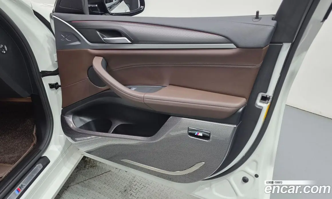 BMW X4 2024 2.0 автомат (гидро), фото 14