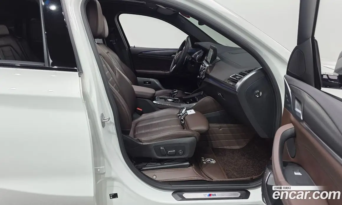 BMW X4 2024 2.0 автомат (гидро), фото 16
