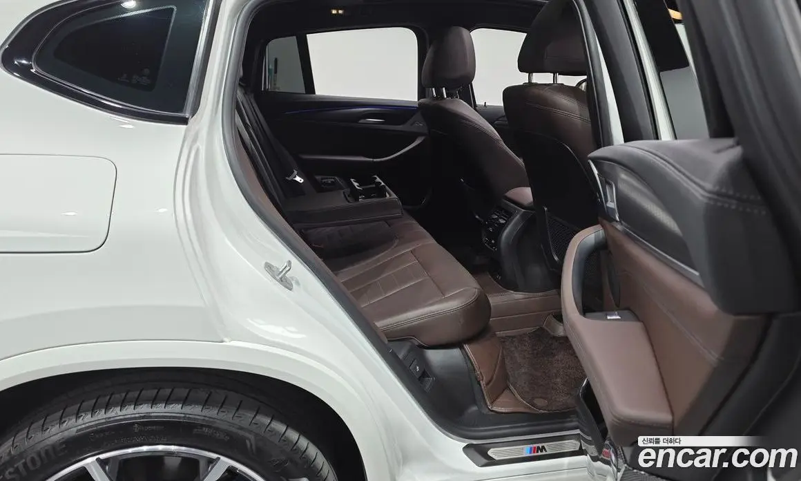 BMW X4 2024 2.0 автомат (гидро), фото 17