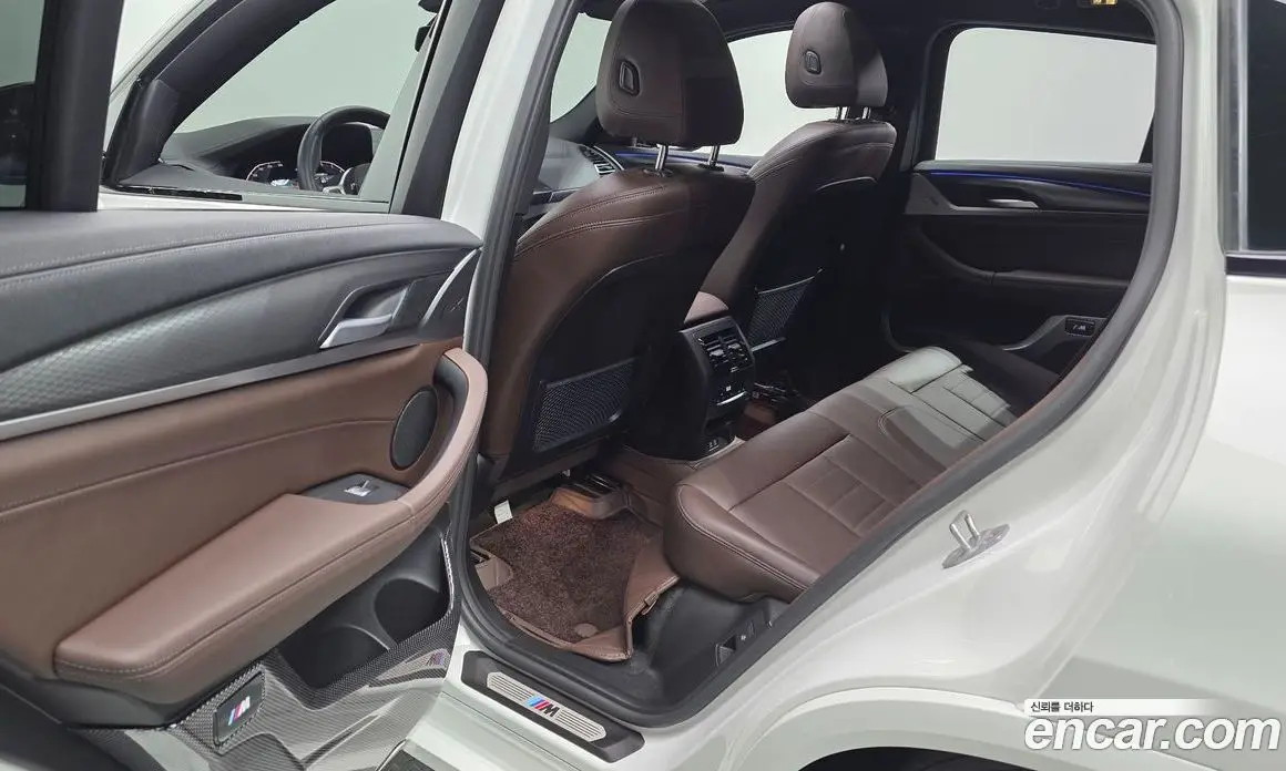 BMW X4 2024 2.0 автомат (гидро), фото 18