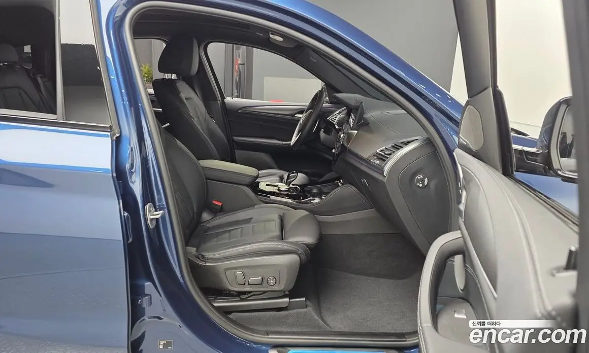 BMW X4 2025 2.0 автомат (гидро), фото 11 BMW X4 2025 2.0 автомат (гидро), фото 11
