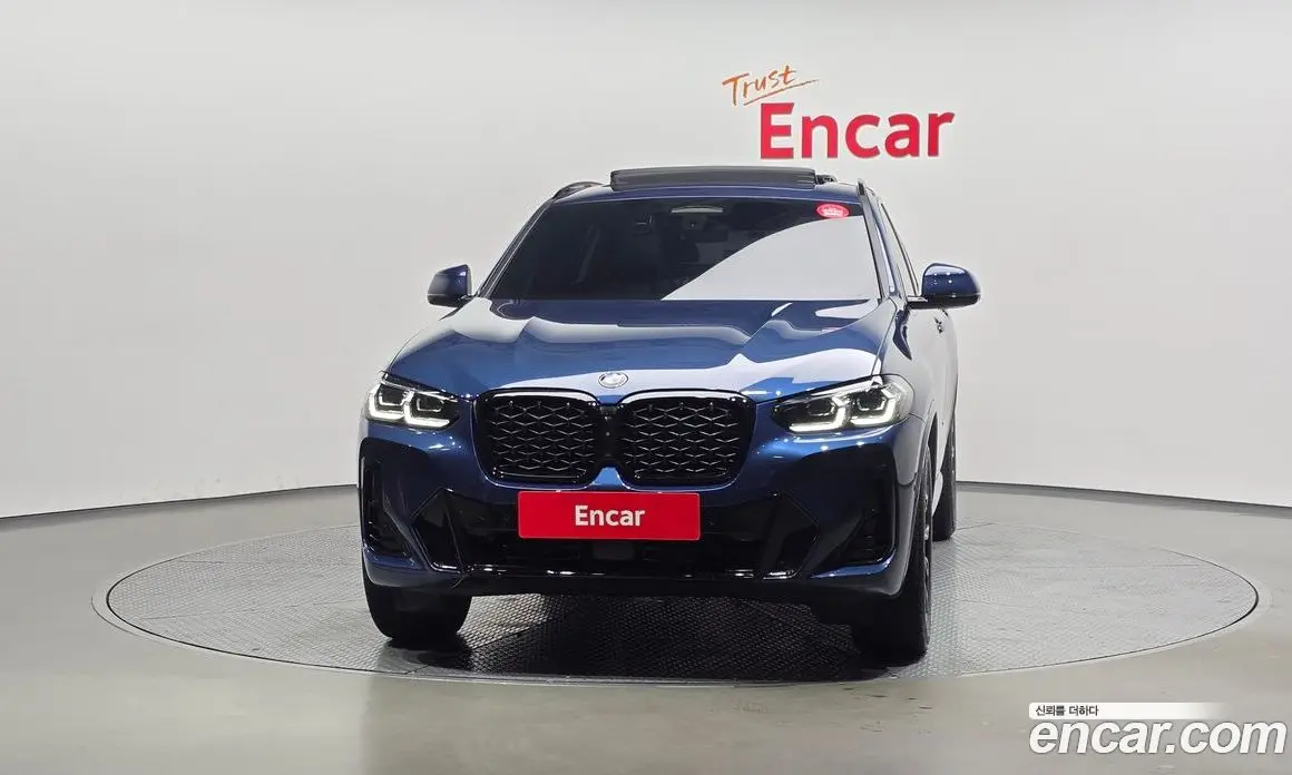 BMW X4 2025 2.0 автомат (гидро), фото 3 BMW X4 2025 2.0 автомат (гидро), фото 3