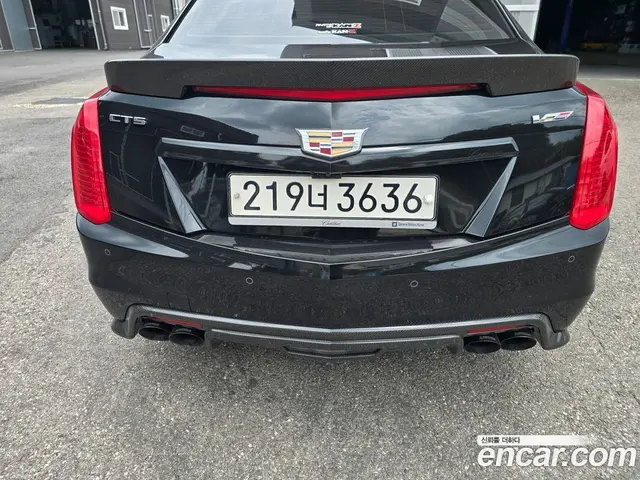 Cadillac CTS-V 2017 6.2 автомат (робот), миниатюра 4 Cadillac CTS-V 2017 6.2 автомат (робот), миниатюра 4