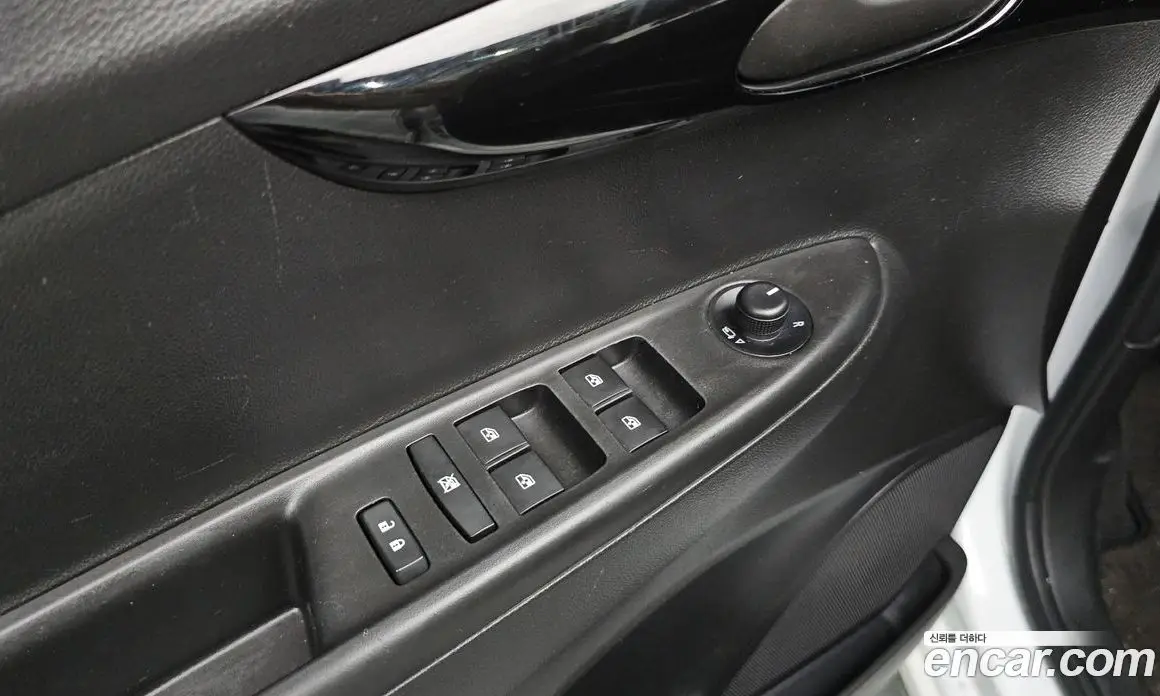 Chevrolet Spark 2016 1.0 автомат (гидро), фото 27 Chevrolet Spark 2016 1.0 автомат (гидро), фото 27