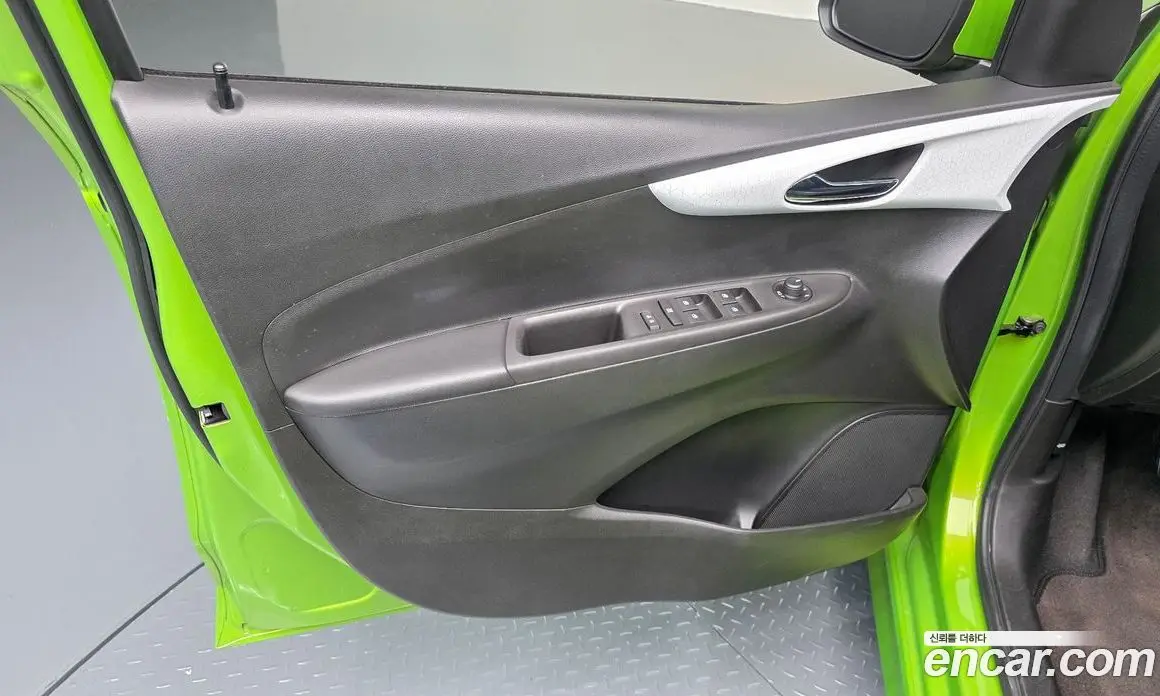Chevrolet Spark 2016 1.0 механика, фото 14 Chevrolet Spark 2016 1.0 механика, фото 14