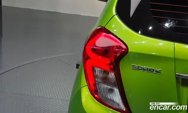 Chevrolet Spark 2016 1.0 механика, миниатюра 9 Chevrolet Spark 2016 1.0 механика, миниатюра 9