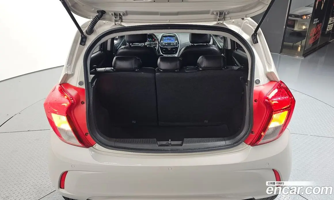 Chevrolet Spark 2016 1.0 автомат (гидро), фото 27 Chevrolet Spark 2016 1.0 автомат (гидро), фото 27