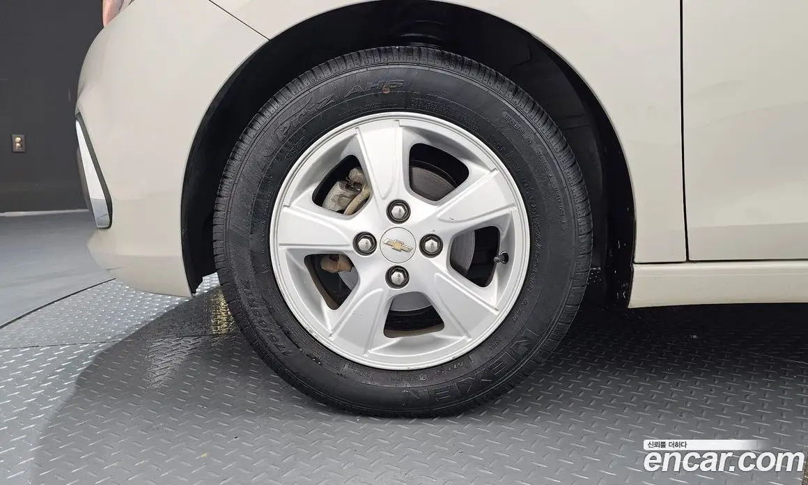 Chevrolet Spark 2016 1.0 автомат (гидро), фото 5 Chevrolet Spark 2016 1.0 автомат (гидро), фото 5