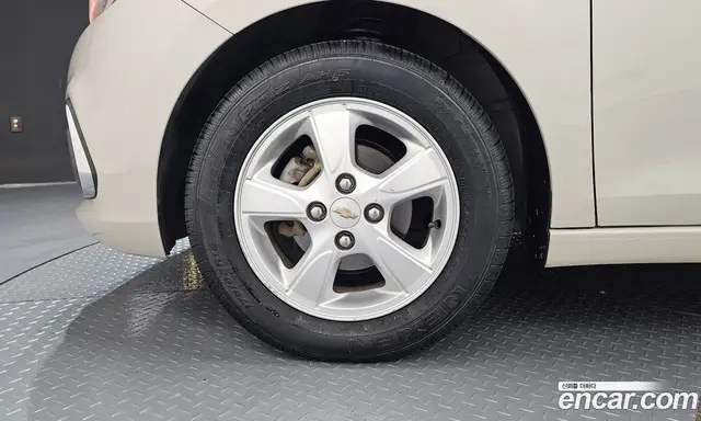 Chevrolet Spark 2016 1.0 автомат (гидро), миниатюра 5 Chevrolet Spark 2016 1.0 автомат (гидро), миниатюра 5