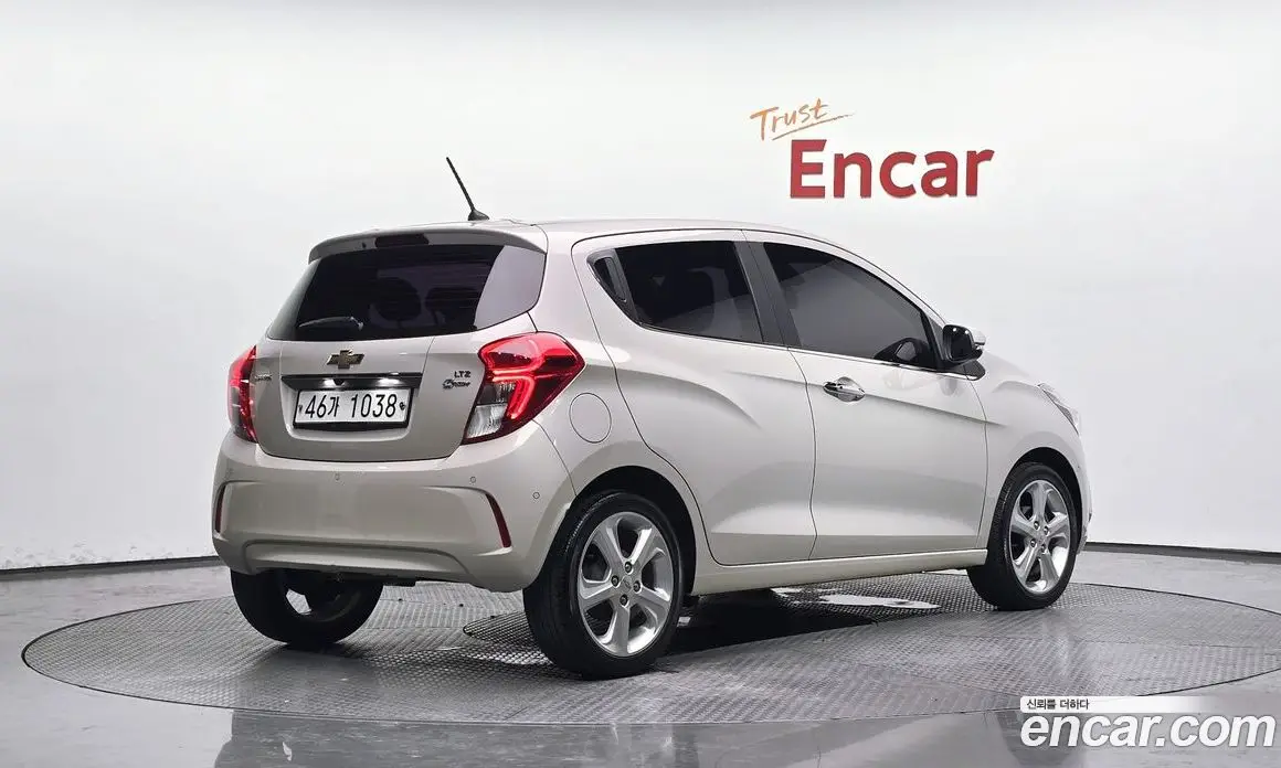 Chevrolet Spark 2017 1.0 автомат (гидро), фото 1 Chevrolet Spark 2017 1.0 автомат (гидро), фото 1