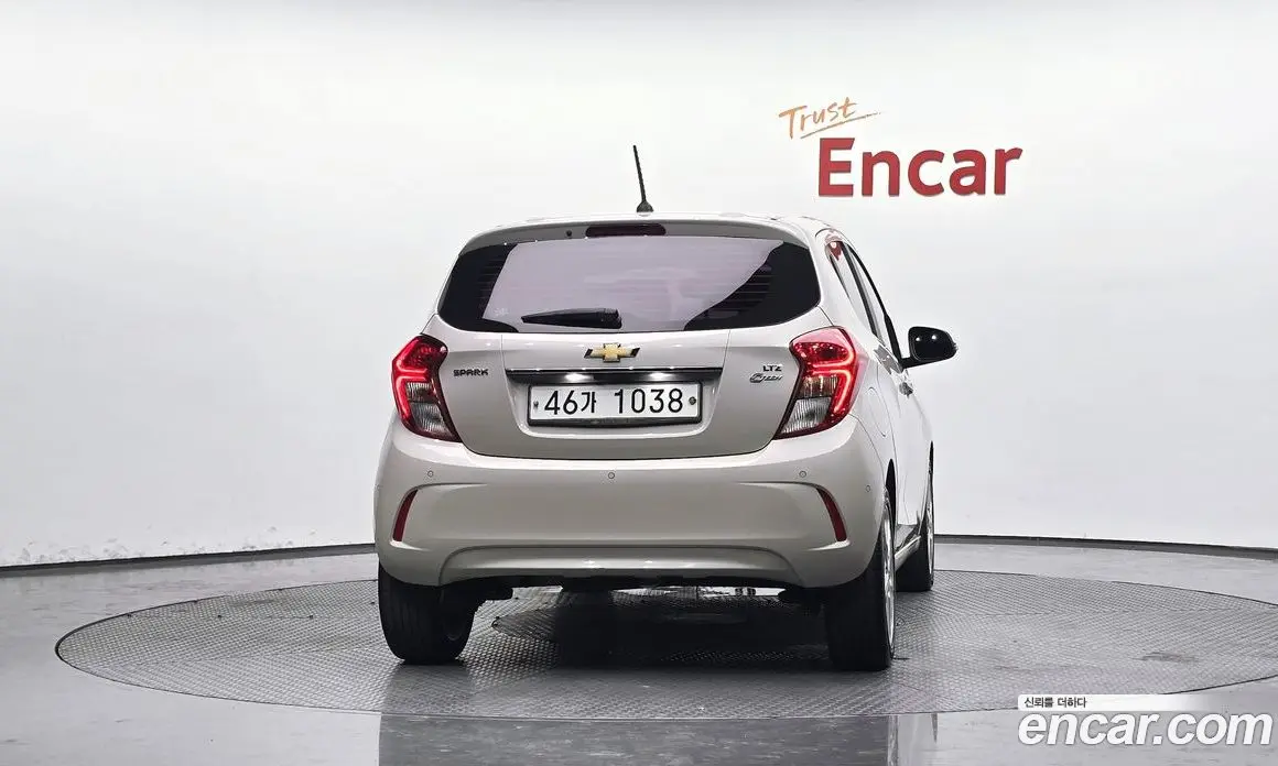 Chevrolet Spark 2017 1.0 автомат (гидро), фото 3 Chevrolet Spark 2017 1.0 автомат (гидро), фото 3