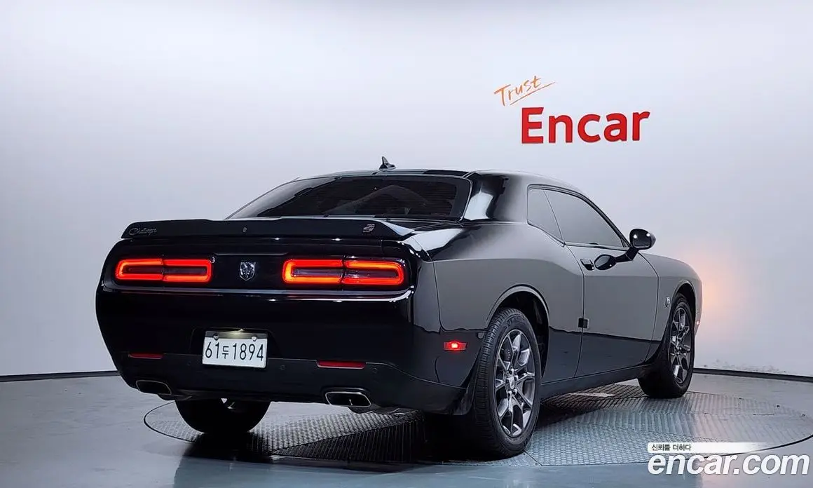 Dodge Challenger 2018 3.6 автомат (гидро), фото 2 Dodge Challenger 2018 3.6 автомат (гидро), фото 2