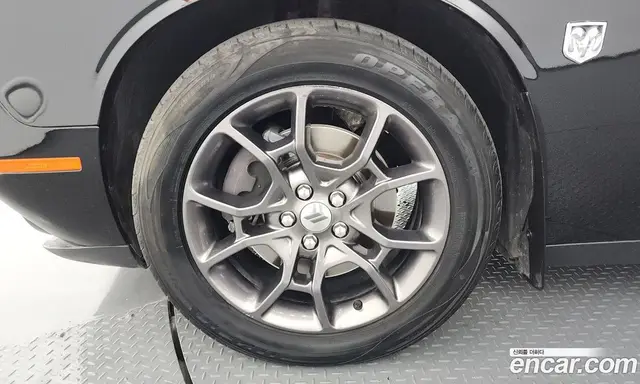 Dodge Challenger 2018 3.6 автомат (гидро), миниатюра 5 Dodge Challenger 2018 3.6 автомат (гидро), миниатюра 5