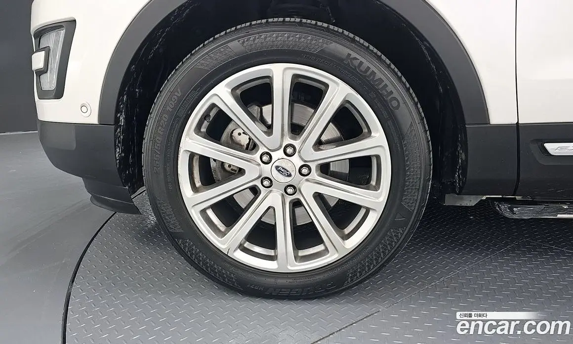 Ford Explorer 2016 2.3 автомат (гидро), фото 5 Ford Explorer 2016 2.3 автомат (гидро), фото 5