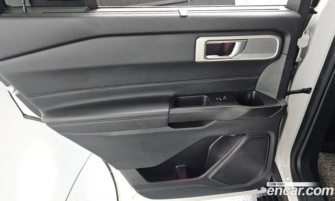 Ford Explorer 2020 2.3 автомат (гидро), фото 15