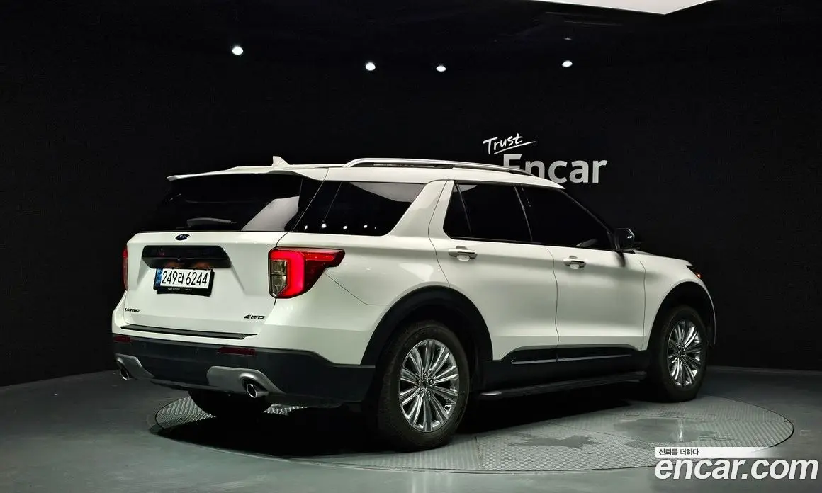 Ford Explorer 2023 2.3 автомат (гидро), фото 2 Ford Explorer 2023 2.3 автомат (гидро), фото 2