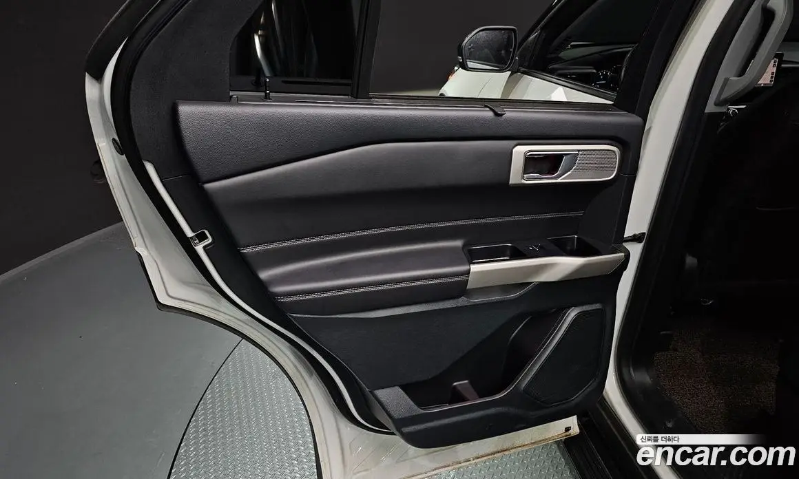 Ford Explorer 2023 2.3 автомат (гидро), фото 15 Ford Explorer 2023 2.3 автомат (гидро), фото 15