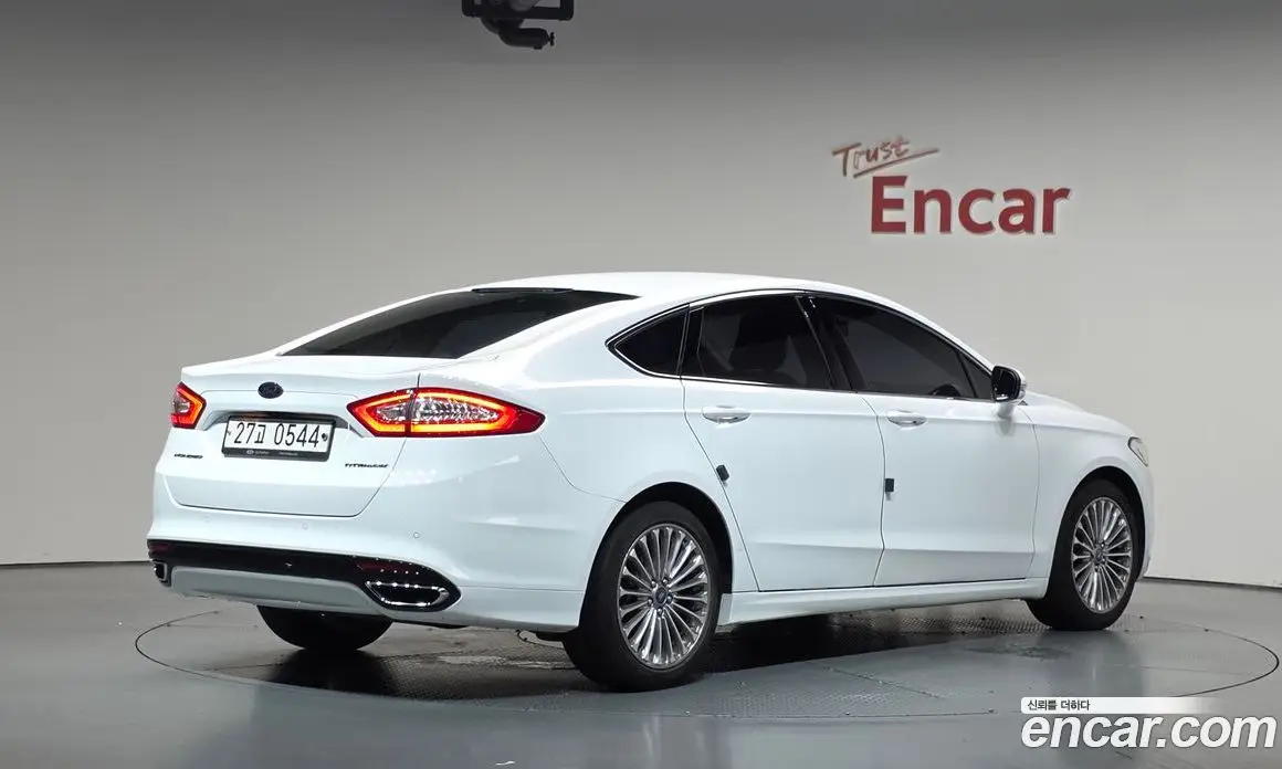 Ford Mondeo 2016 2.0 автомат (гидро), фото 1 Ford Mondeo 2016 2.0 автомат (гидро), фото 1