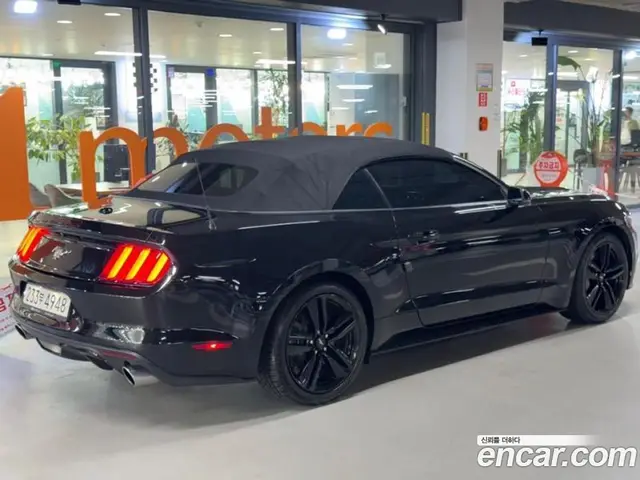 Ford Mustang 2017 2.3 автомат (гидро), миниатюра 4