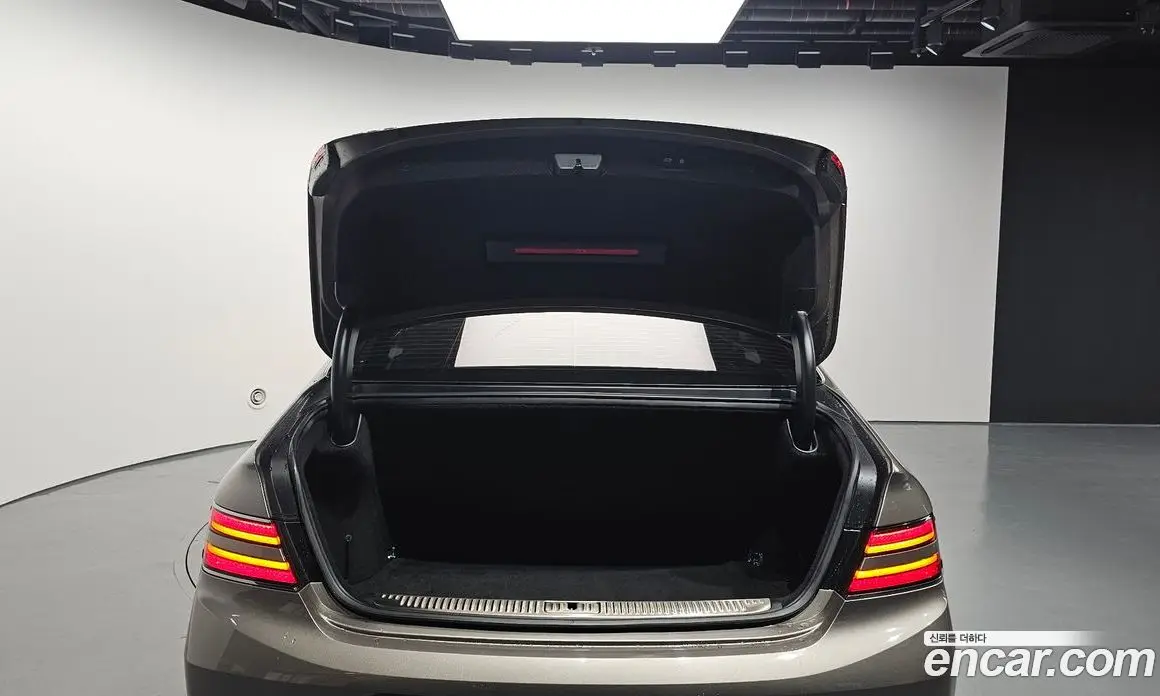 Genesis G90 2020 3.3 автомат (гидро), фото 26