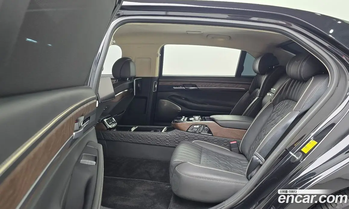 Genesis G90 2021 5.0 автомат (гидро), фото 16 Genesis G90 2021 5.0 автомат (гидро), фото 16