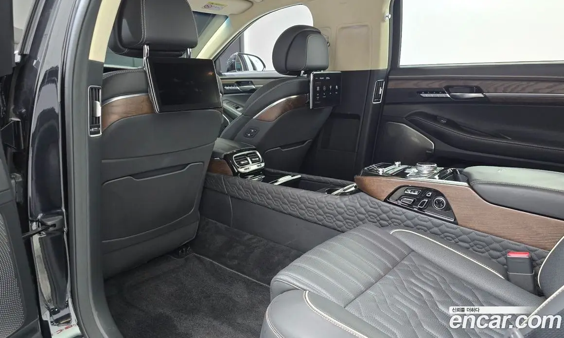 Genesis G90 2021 5.0 автомат (гидро), фото 26 Genesis G90 2021 5.0 автомат (гидро), фото 26