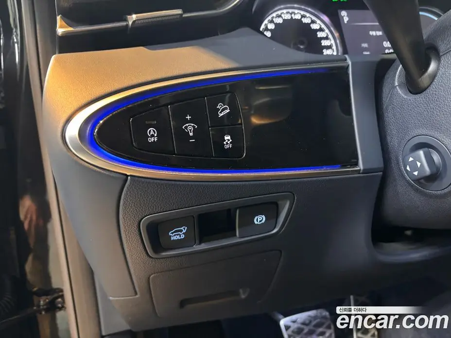 Genesis GV70 2021 2.2 автомат (гидро), фото 17