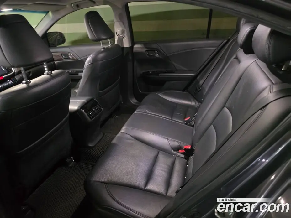 Honda Accord 2017 2.4 автомат (гидро), фото 4