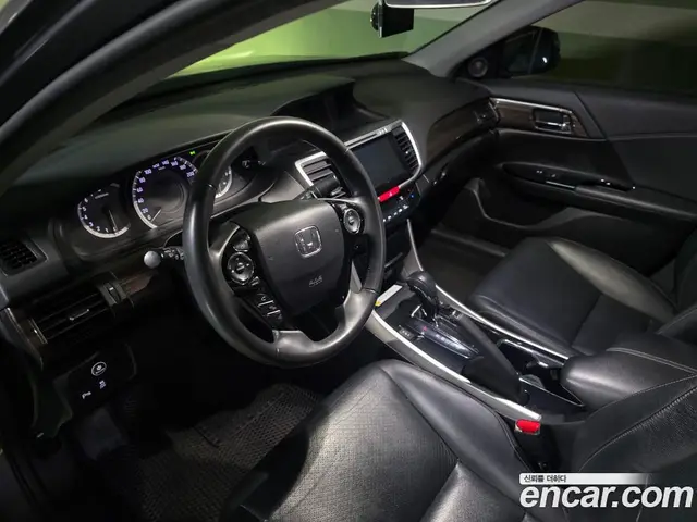 Honda Accord 2017 2.4 автомат (гидро), миниатюра 6