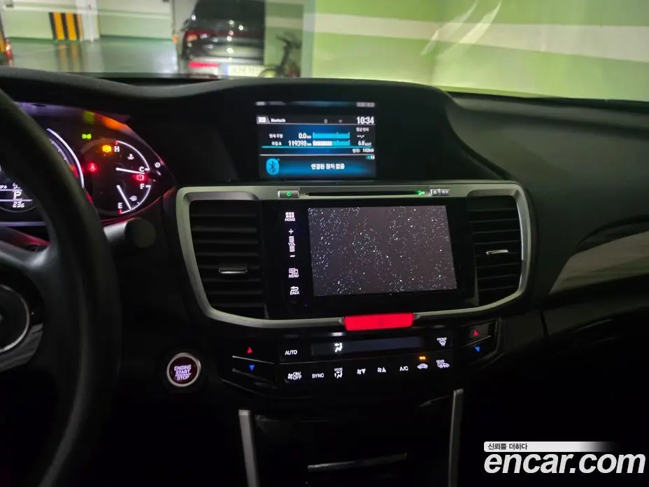 Honda Accord 2017 2.4 автомат (гидро), фото 9