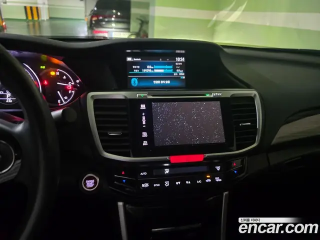 Honda Accord 2017 2.4 автомат (гидро), миниатюра 9