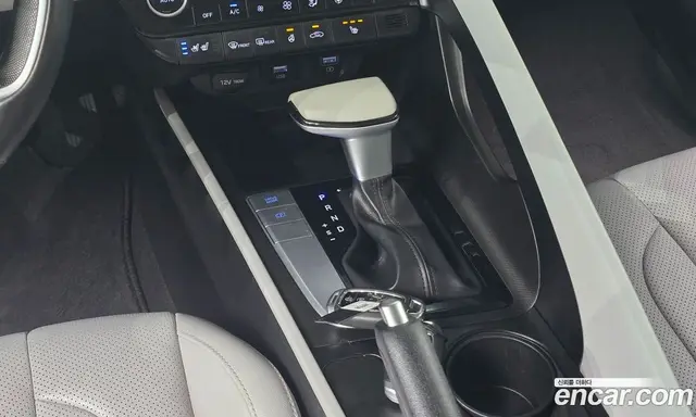 Hyundai Avante 2020 1.6 автомат (гидро), миниатюра 12