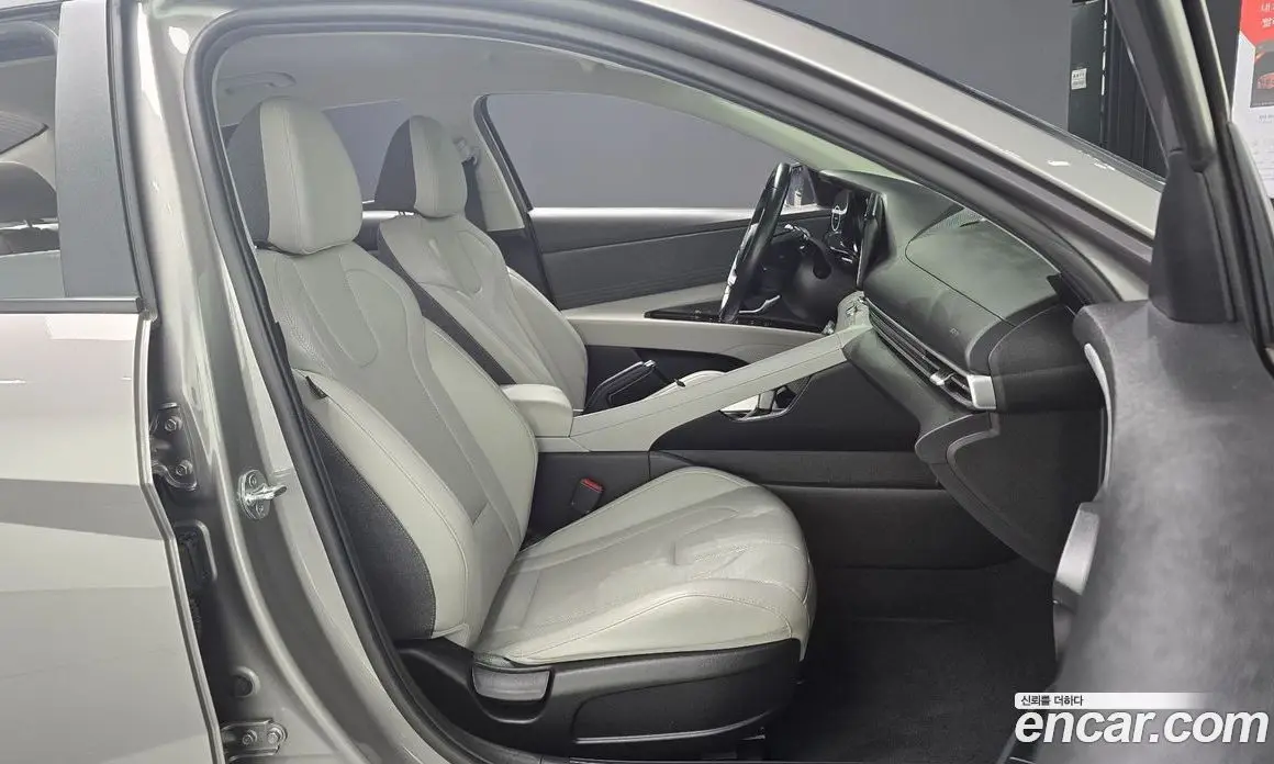 Hyundai Avante 2020 1.6 автомат (гидро), фото 16
