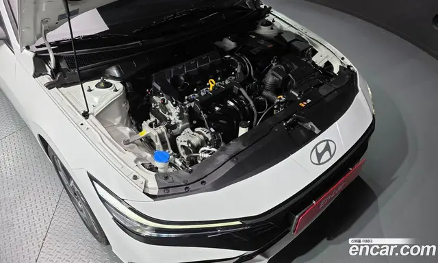Hyundai Avante 2023 1.6 автомат (гидро), миниатюра 6 Hyundai Avante 2023 1.6 автомат (гидро), миниатюра 6
