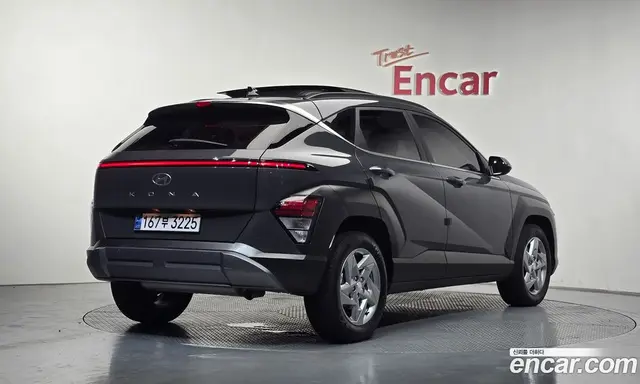 Hyundai Kona 2023 1.6 автомат (гидро), миниатюра 1 Hyundai Kona 2023 1.6 автомат (гидро), миниатюра 1