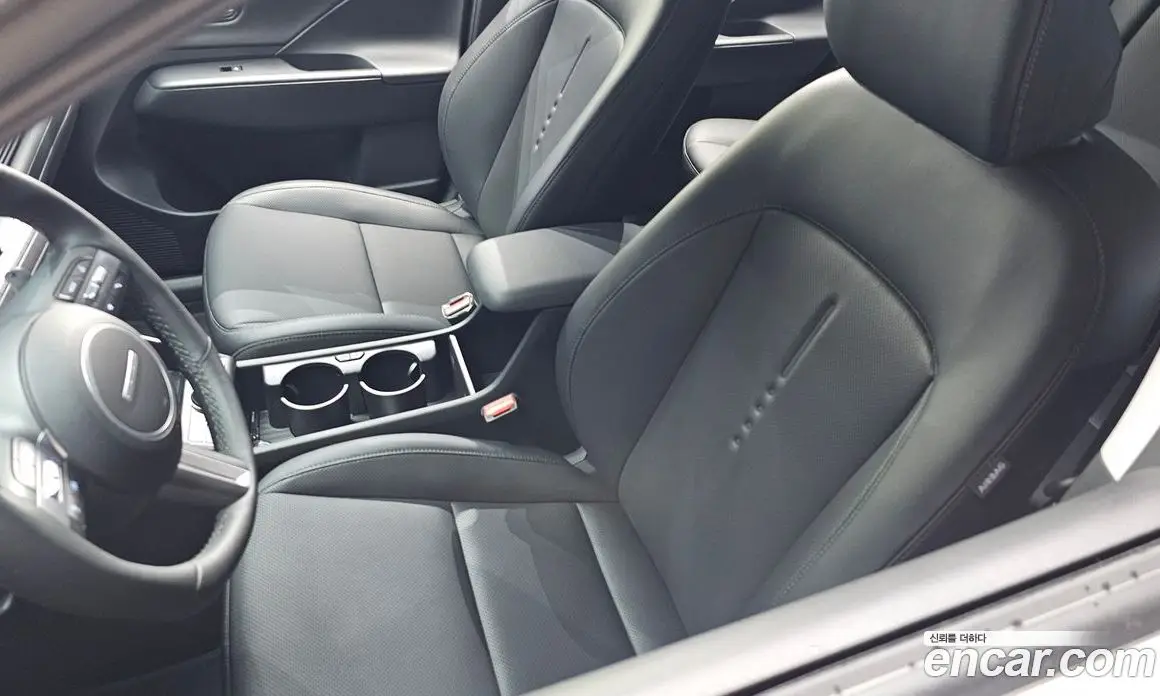 Hyundai Kona 2024 1.6 автомат (гидро), фото 33