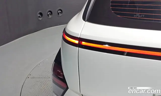 Hyundai Kona 2024 1.6 автомат (гидро), миниатюра 8