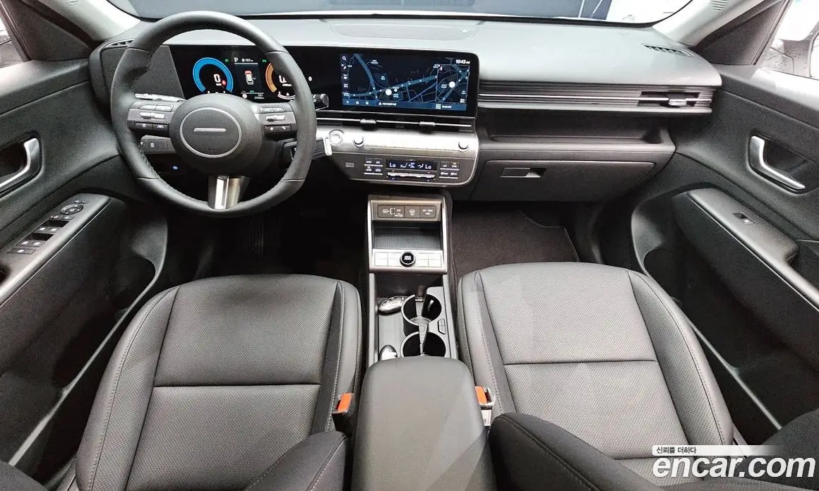 Hyundai Kona 2024 1.6 автомат (гидро), фото 9